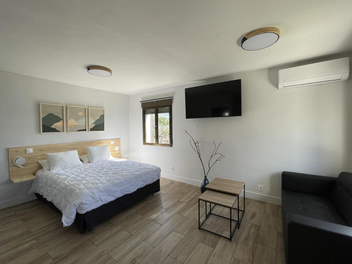 Apartamentos Los Pocillos Gargantilla del Lozoya Zewnętrze zdjęcie