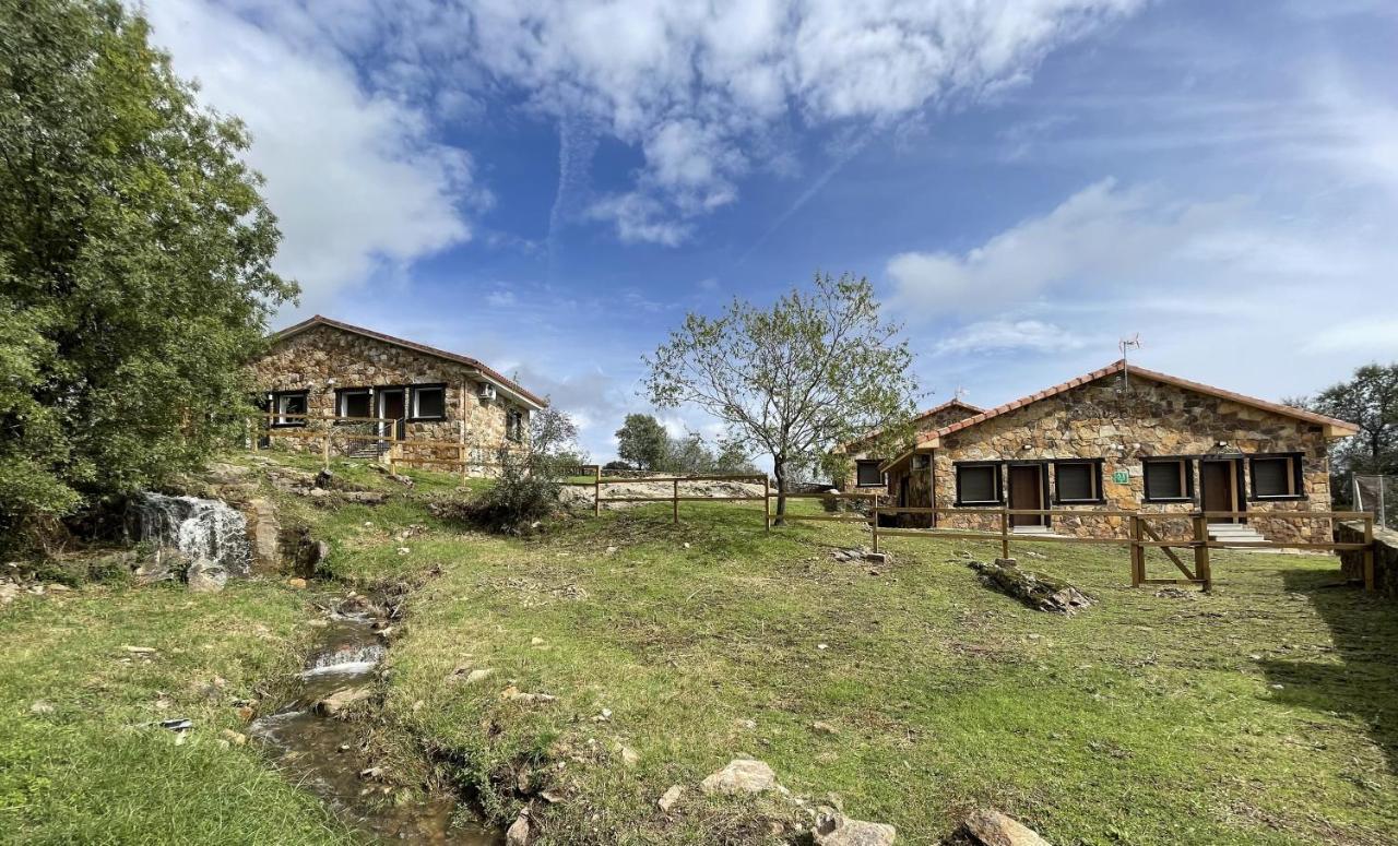 Apartamentos Los Pocillos Gargantilla del Lozoya Zewnętrze zdjęcie