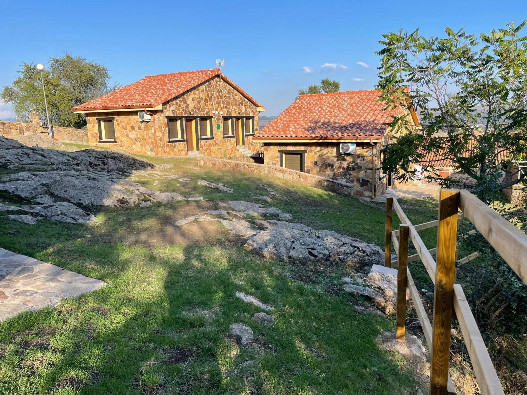 Apartamentos Los Pocillos Gargantilla del Lozoya Zewnętrze zdjęcie